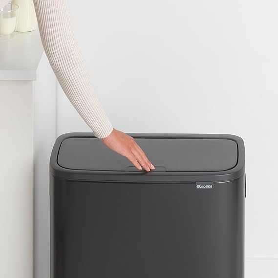 Brabantia Hochwertiger Abfallsammler Mit Touch Öffnung 2 x 30 Liter HxBxT 65,6 x 54,5 x 31 cm Schwarz
