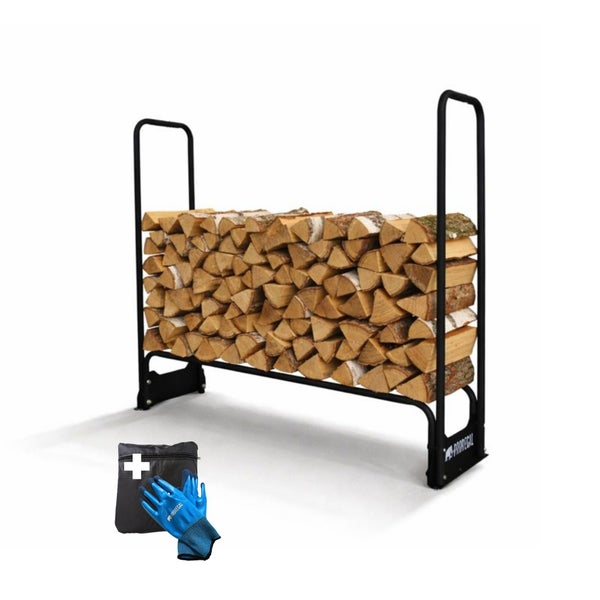 Brennholzregal aus schwarzem Metall, gefüllt mit Holzscheiten, inklusive Erste-Hilfe-Tasche und blauen Arbeitshandschuhen.