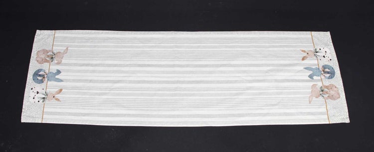 FRANK FLECHTWAREN | Tischläufer Hasentrio, , 40 x140 cm