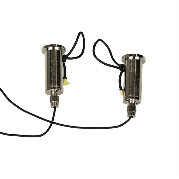 Zwei Pendeladapter mit Kabelaufhängung