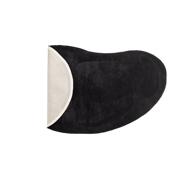 Enard Teppich 290x175cm schwarz. 175 X 290 X 2 cm