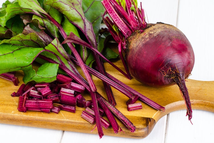 SAFLAX Garden to go - BIO - Rote Beete - Chioggia - Beta vulgaris - 70 Samen - Mit Topf, Klima - Deckel und Anzuchtsubstrat