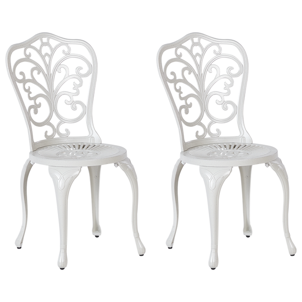 Zwei Gartenstühle aus Metall