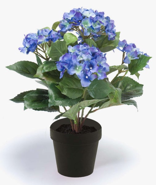 Künstliche Hortensie mit blauen Blüten und grünen Blättern.