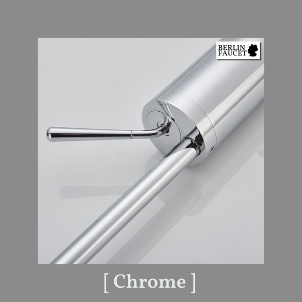 Moderne Einhebel Waschtischarmatur aus verchromtem Metall mit Berlin Faucet Logo.