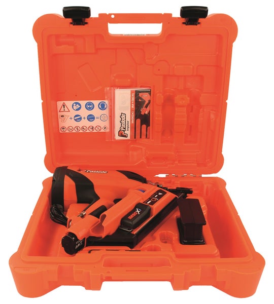 Paslode Nagelpistole in einem orangefarbenen Werkzeugkoffer