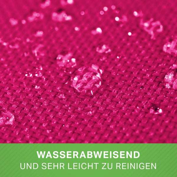 Wasserabweisender Stoff mit Wassertropfen auf der Oberfläche und dem Hinweis auf leichte Reinigung