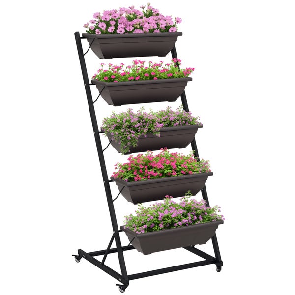 Vertikales Pflanzregal mit fünf Etagen, Metallgestell auf Rollen und bepflanzten Kunststoff-Blumenkästen.