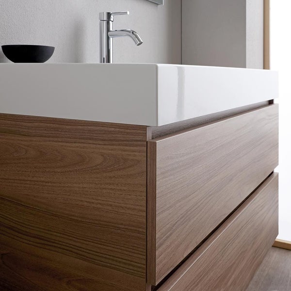 Waschtischunterschrank mit Becken und Armatur