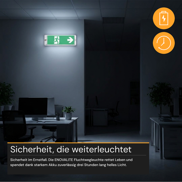 LED Fluchtwegleuchte mit Notstromakku für drei Stunden Leuchtdauer montiert in einem dunklen Bürogebäude zur sicheren Kennzeichnung von Notausgängen.