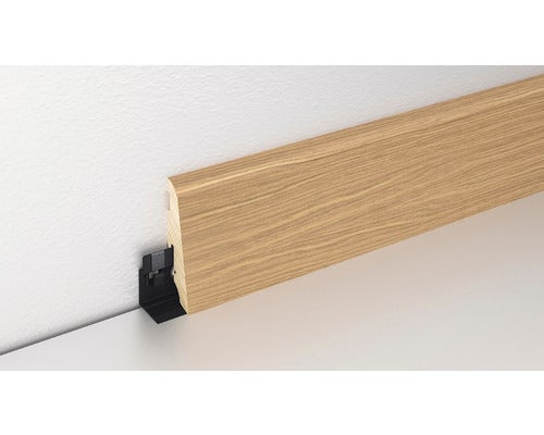 Sockelleiste Eiche weiss furniert SU060L 19x58x2500 mm
