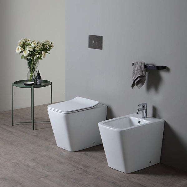 WC ohne Spülrand, Bidet + Toilettensitz mit Absenkautomatik | Rock