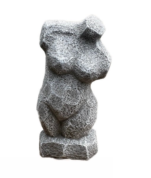Gartenfigur in Form eines weiblichen Torsos aus strukturiertem Stein.