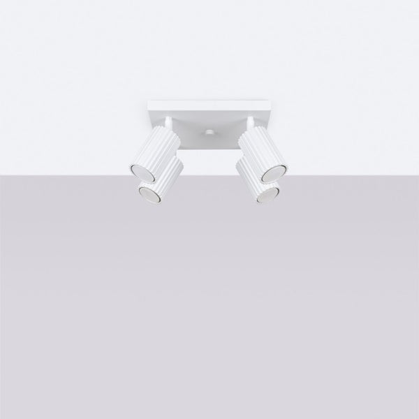 Deckenleuchte mit vier Strahlern