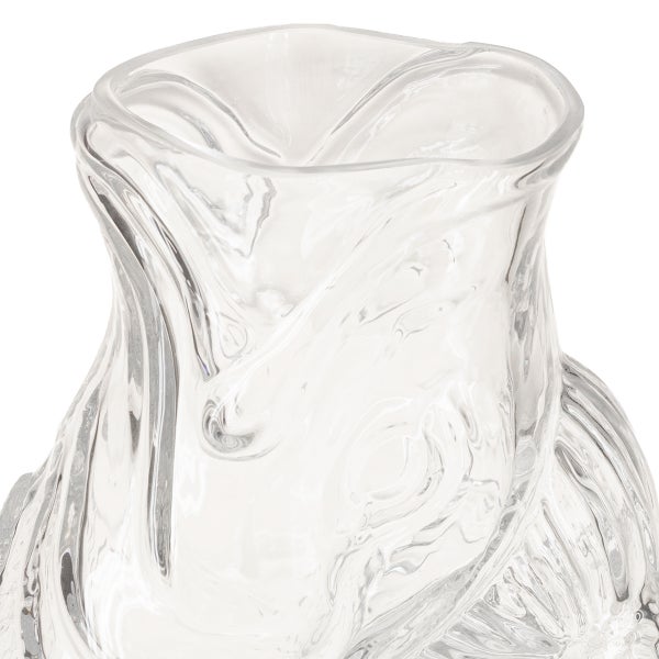 Transparente Glasvase mit gewellter Struktur und geschwungenem Rand.