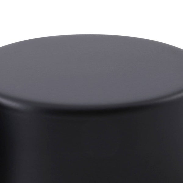 Detailaufnahme eines zylindrischen Hockers