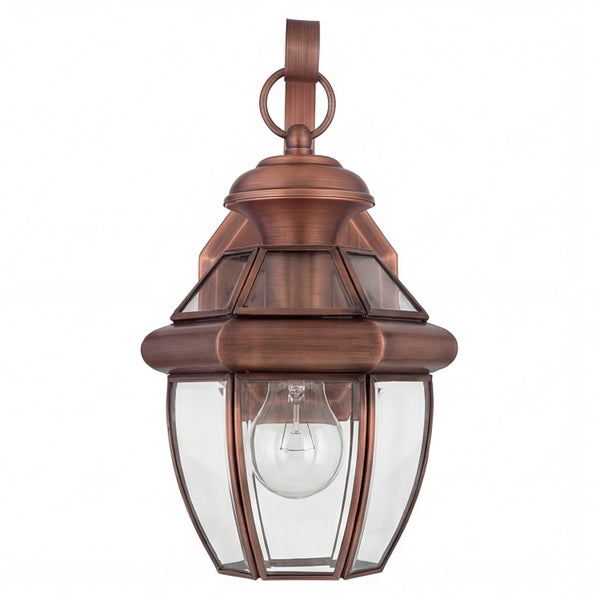 Wandleuchte mit klarem Glas und einer Glühbirne