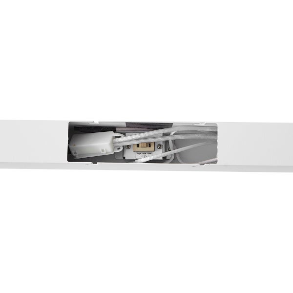LED Leuchte mit Schalter zur Auswahl der Farbtemperatur zwischen 2700 Kelvin 3300 Kelvin und 4000 Kelvin im Inneren des Gehäuses