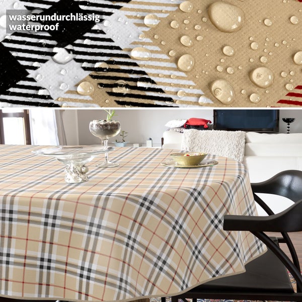 Tisch mit wasserdichter Tischdecke im Karomuster