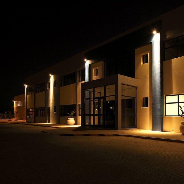 Weiße LED-Flutlichtstrahler - F - Klasse - IP65 - 100W - 8700 Lumen - 4000K