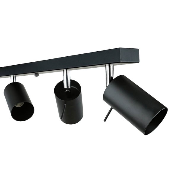 Deckenleuchte mit drei Strahlern