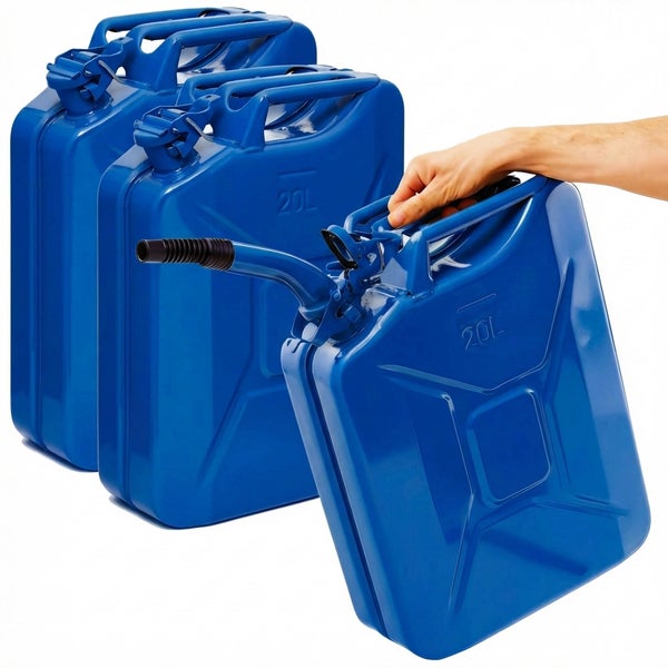 Drei blaue Metall-Kraftstoffkanister mit 20 Liter Fassungsvermögen, einer mit flexiblem Ausgießer.