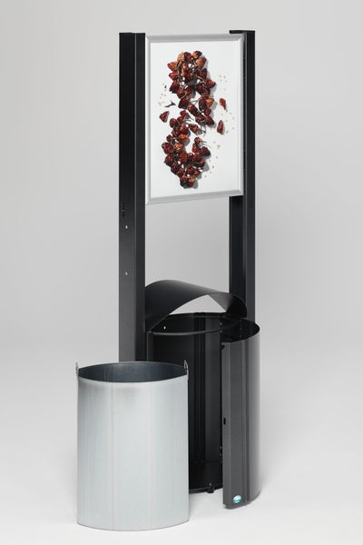 PROREGAL Robuster Standabfallsammler Mit Schutzdach Werbefläche Für Aussenbereich 50 Liter HxBxT 180 x 48 x 35 cm Verzinkter Stahl Antik Silber
