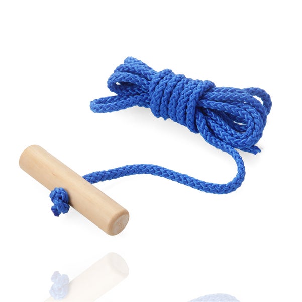 Blaue Zugschnur mit Holzgriff