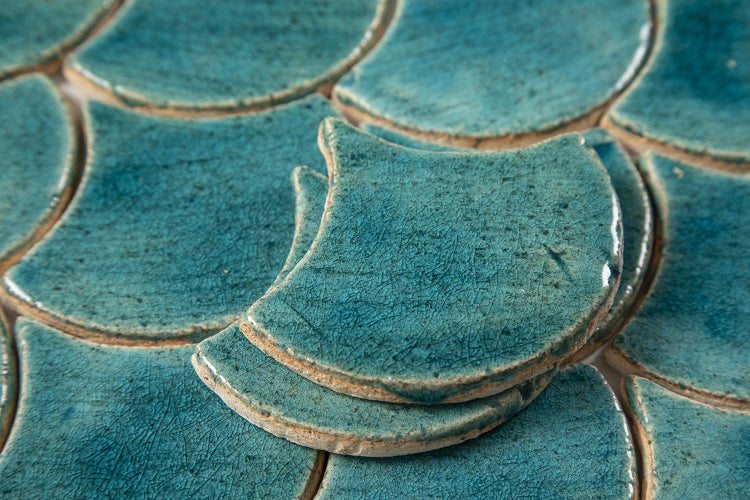 Mosaikfliesen in Fischschuppenform