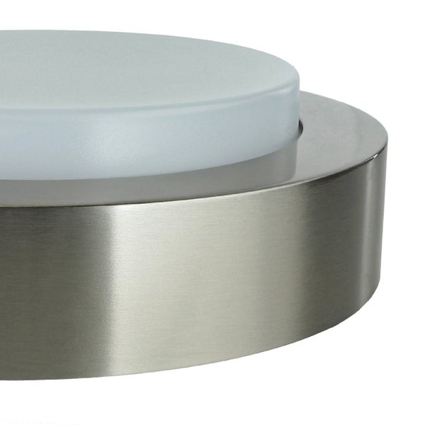 Deckenleuchte aus Metall mit Lampenschirm