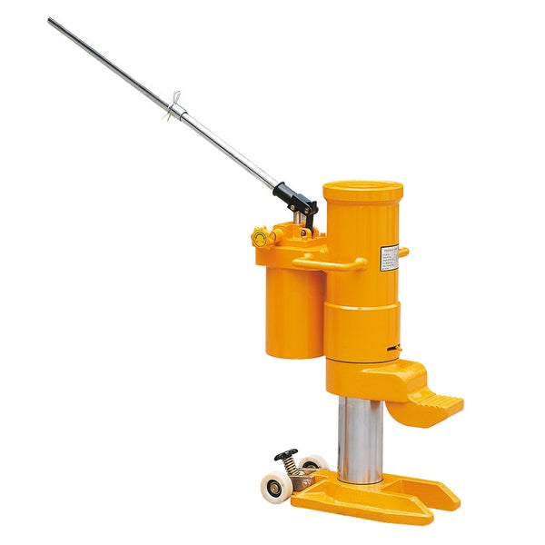Gelber Wagenheber mit Hebel und Rollen