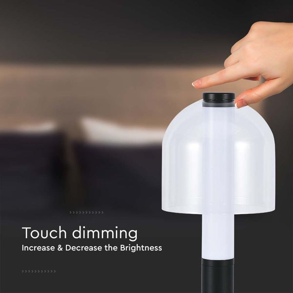 Berührungssensitive Dimmfunktion der Lampe im Bild.