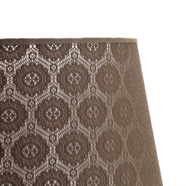 Lampenschirm mit Lochmuster