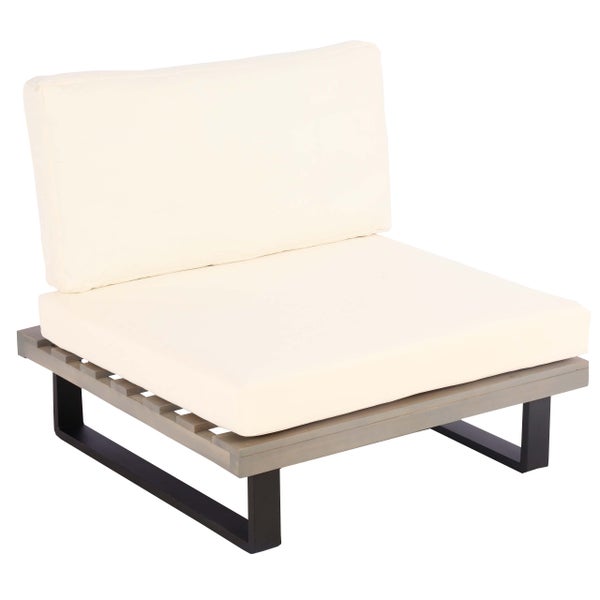 Lounge-Sessel Mittelteil aus Holz mit schwarzen Metallfüßen und cremefarbenen Polsterkissen für Garten und Terrasse.