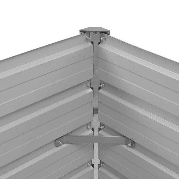 Eckverbindung eines Hochbeets aus Metall mit Profilwänden und innerem Stabilisierungsbügel.