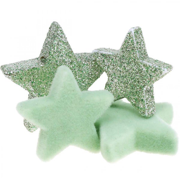 Dekorative Sterne aus Stoff und mit Glitzer