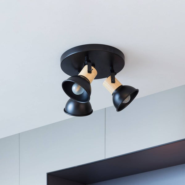 Deckenleuchte mit drei Strahlern aus Holz und Metall