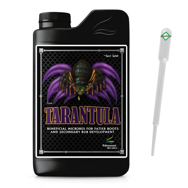 Schwarze Flasche Tarantula Flüssigdünger mit nützlichen Mikroben und eine durchsichtige Kunststoffpipette mit Weedness Logo.
