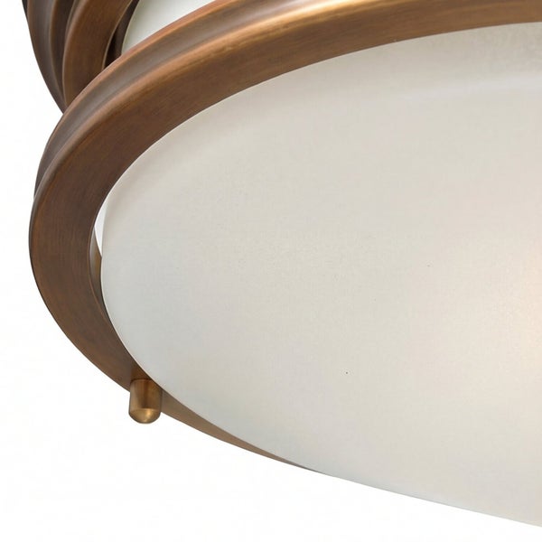 Deckenleuchte mit Metalleinfassung und Glasdiffusor