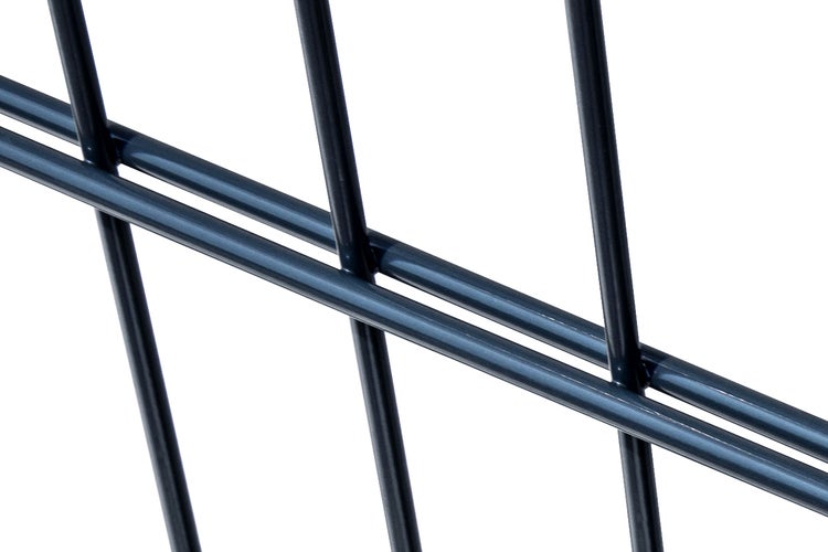 Detailansicht eines Metallzauns