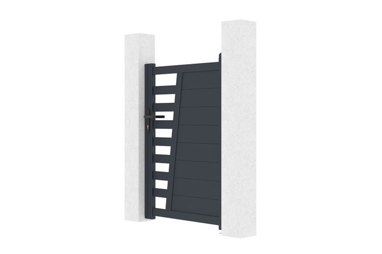 Modernes Gartentor aus Aluminium in Anthrazit, montiert zwischen zwei weißen Pfeilern, mit horizontalen Lamellen und Griff.