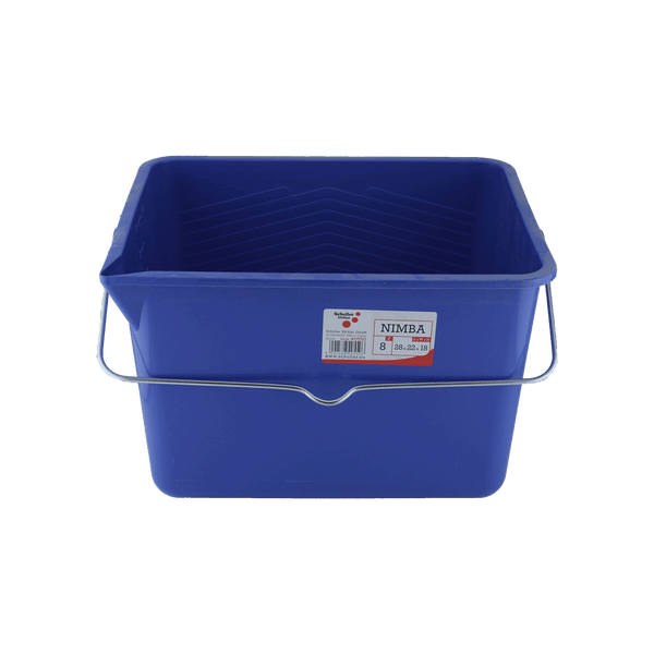 Farbeimer aus Kunststoff mit Metallbügel