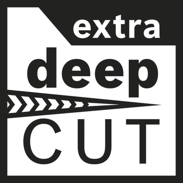 Extra tiefer Schnitt