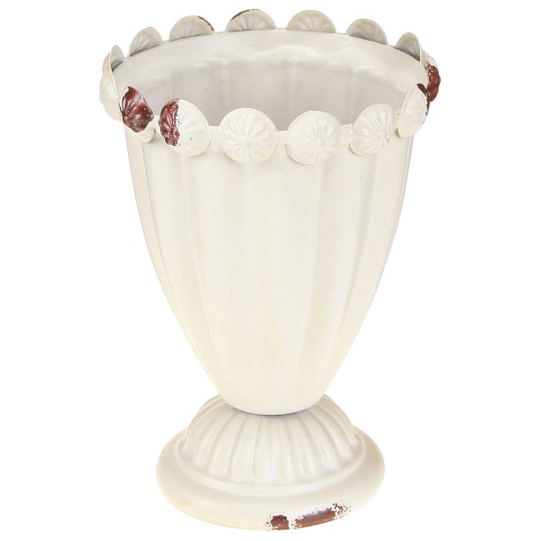 Dekorative Pflanzvase aus Metall für den Garten.