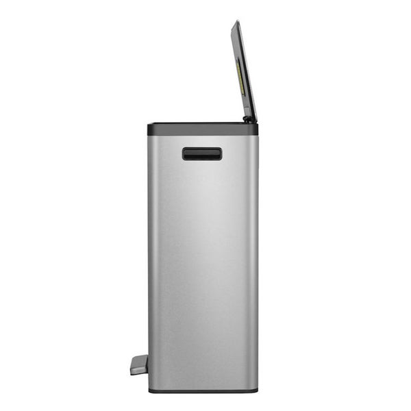 PROREGAL Rechteckiger Treteimer Aus Gebürstetem Edelstahl Mit Soft Close Deckel & Handlichen Kunststoffgriffen 30 Liter 64 x 29,5 x 36,5 cm Silber