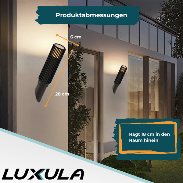 Außenwandleuchten an einer Fassade mit Maßangaben