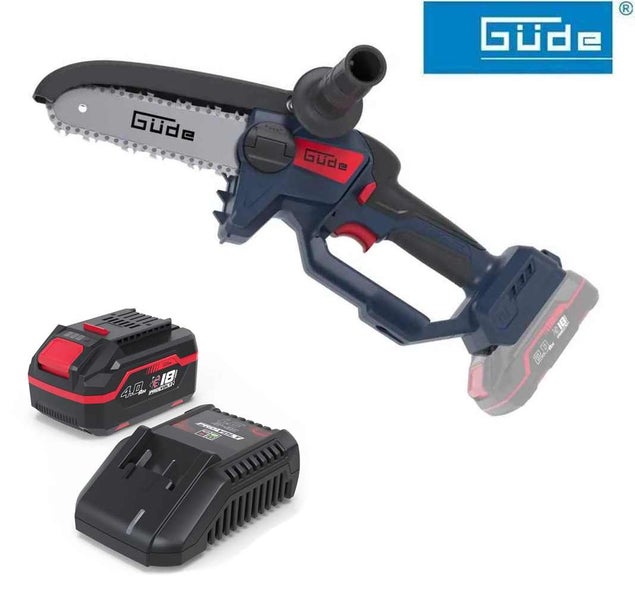 Güde Akku-Astsäge Set mit zwei Akkus und einem Ladegerät sowie Güde Logo.