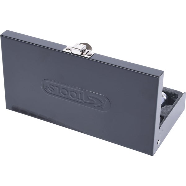 Koffer mit KSTOOLS Logo