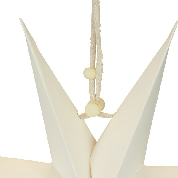 Dekorativer Stern aus Holz mit Kordelaufhängung