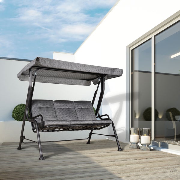 Gartenschaukel mit Dach für drei Personen auf einer Terrasse